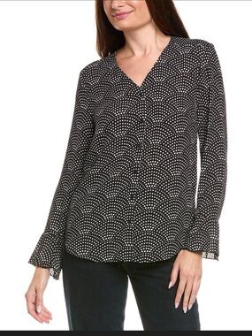 T Tahari Button Front V-neck Blouse
In Black